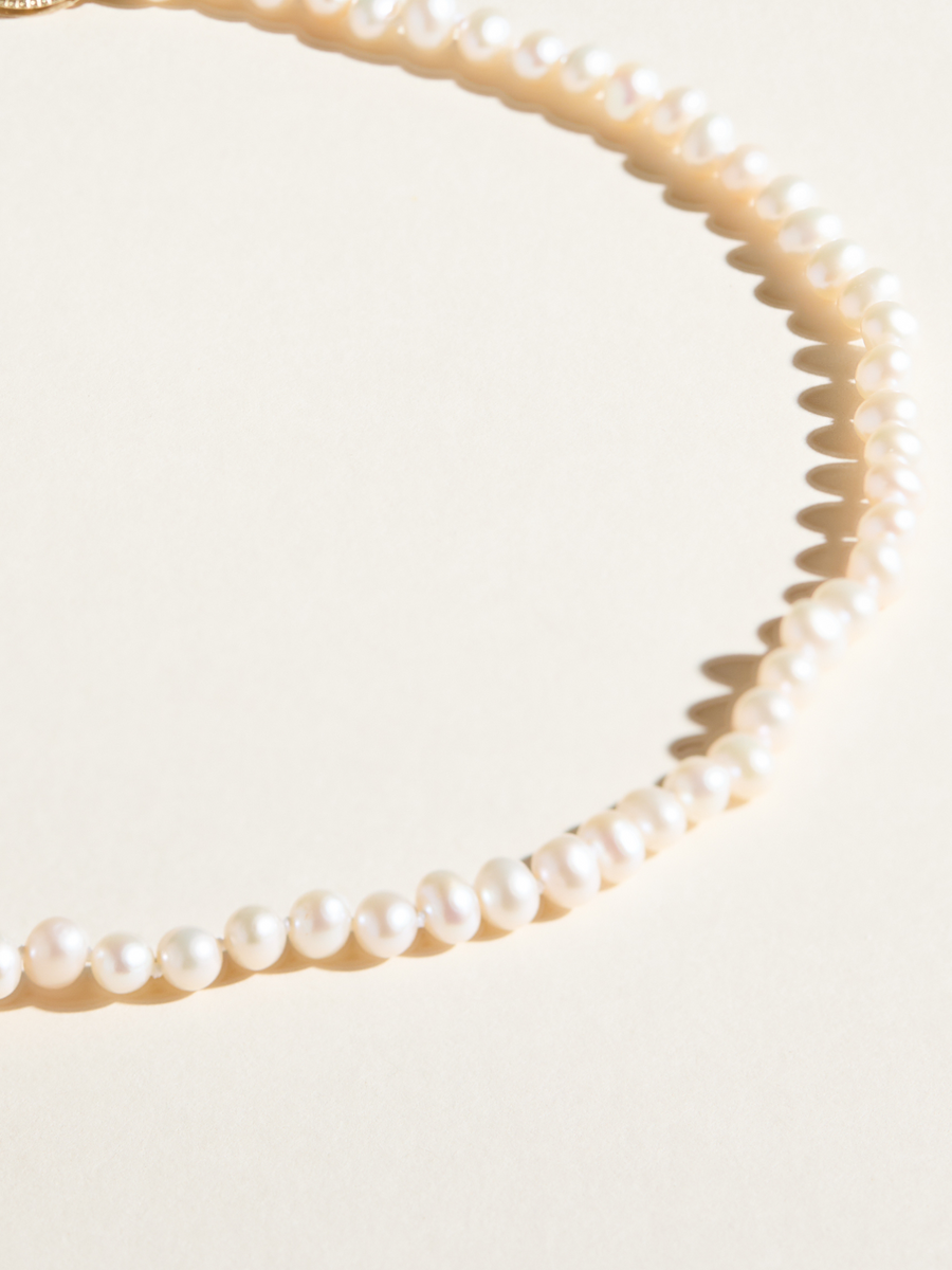 NO.5 White Pearl Necklace