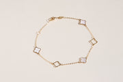 Lisa Mini Mother Of Pearl Clovers Bracelet