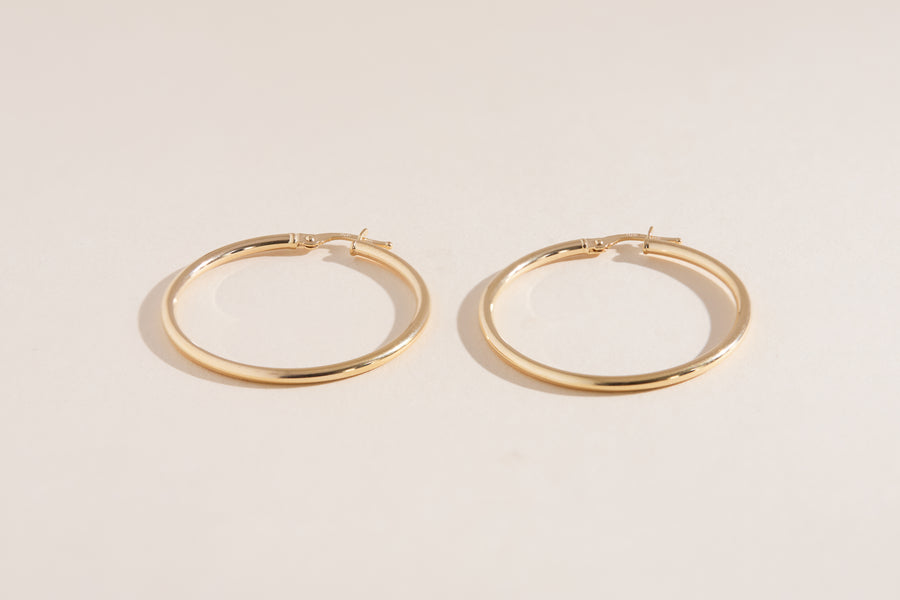 Boucles d'oreilles Yasmine anneaux légères grand format