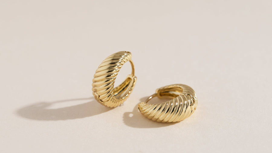 Marina Texture Small Hoops