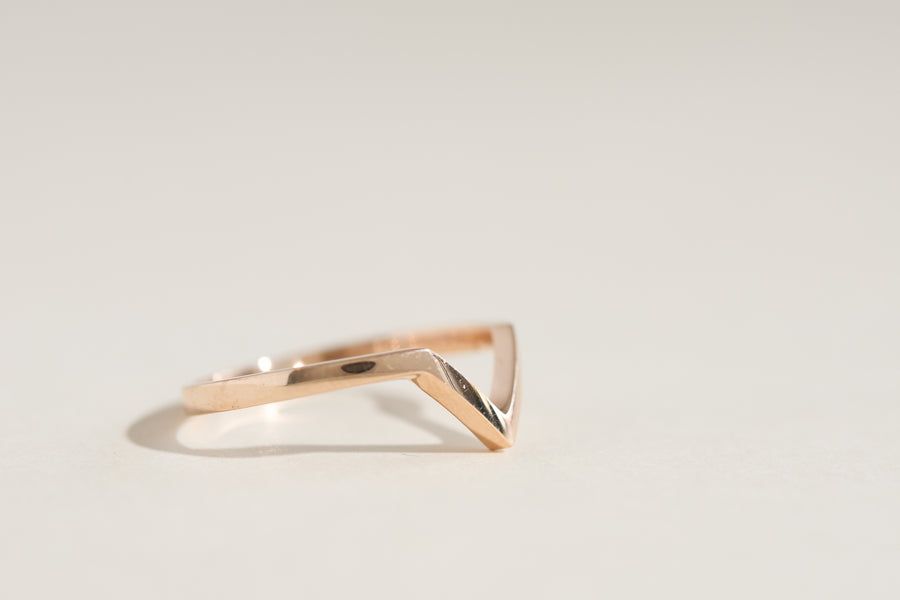 Ariana Rose Gold V Ring