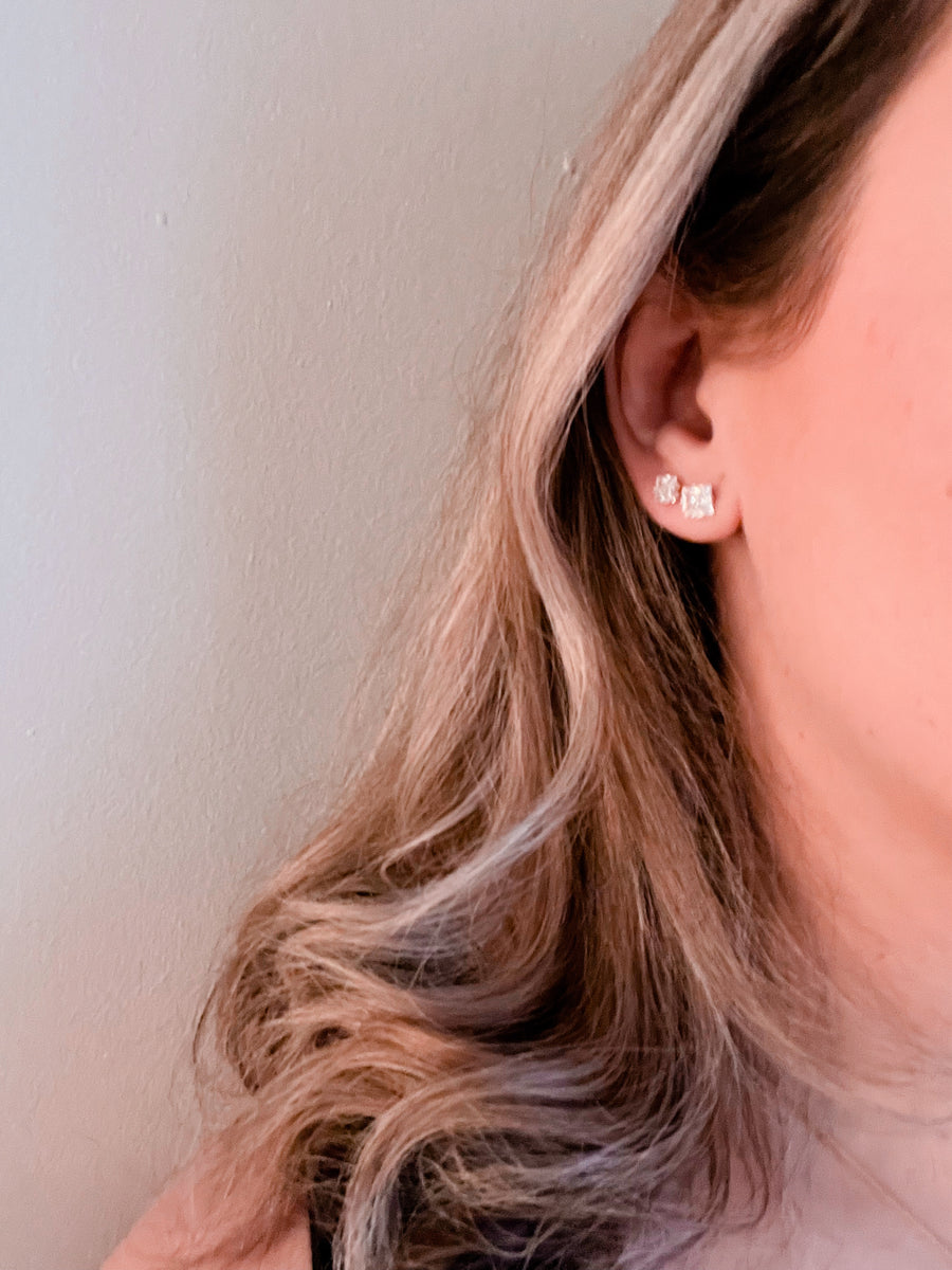 Agathe Square Medium Studs