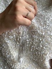 Ariana White Gold V Ring