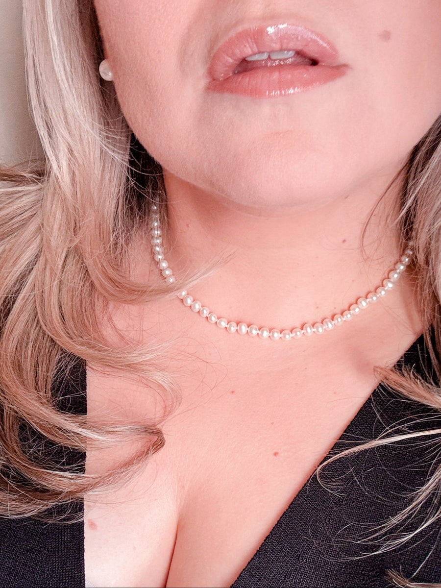 NO.5 White Pearl Necklace