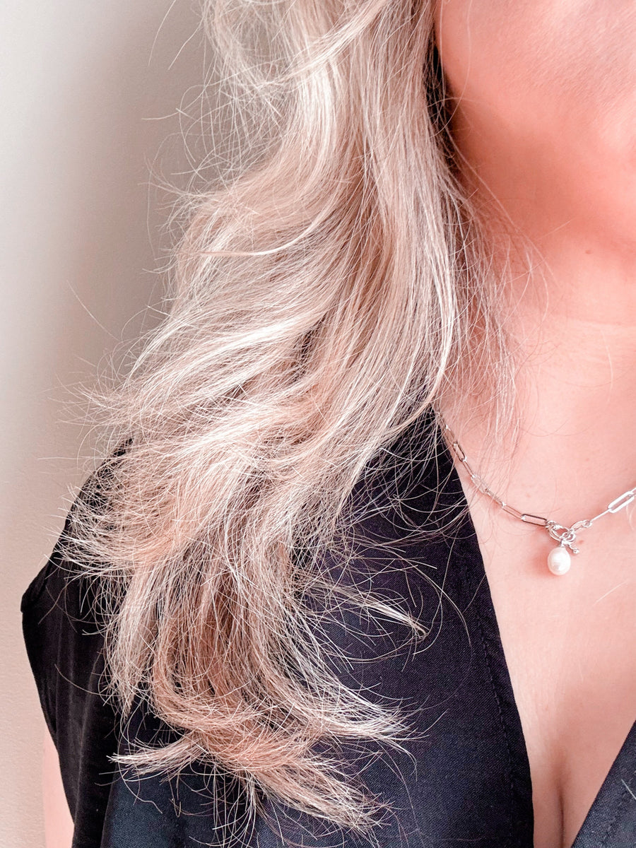 Zoe Paper Clip Necklace