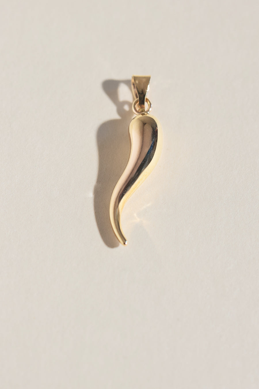 Pendentif Gabriel(la) Corne Torsadée