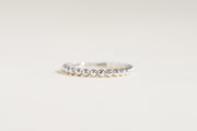 Bague Selena à pois en or blanc 
