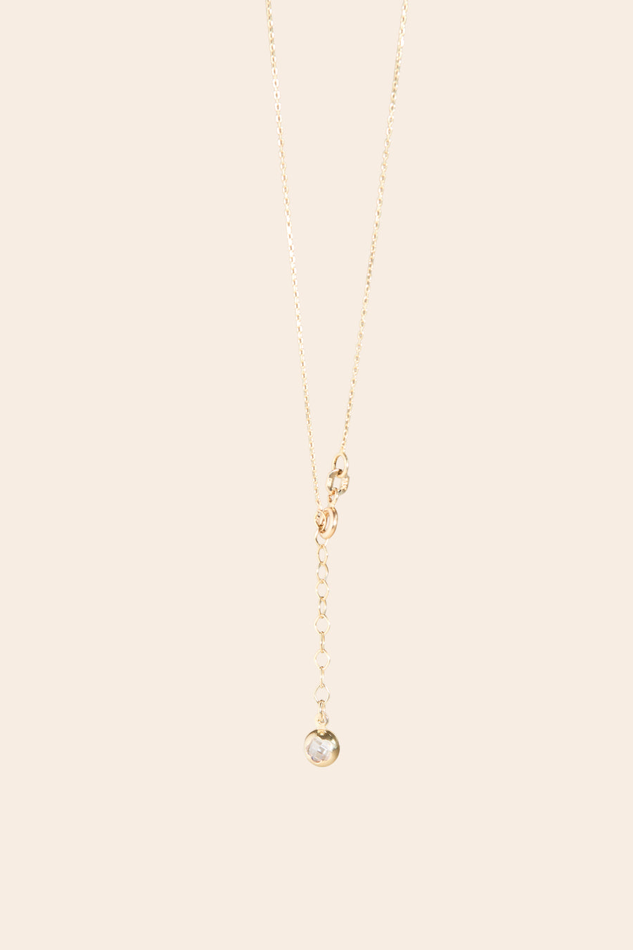 Avery Sparkling Bar Necklace