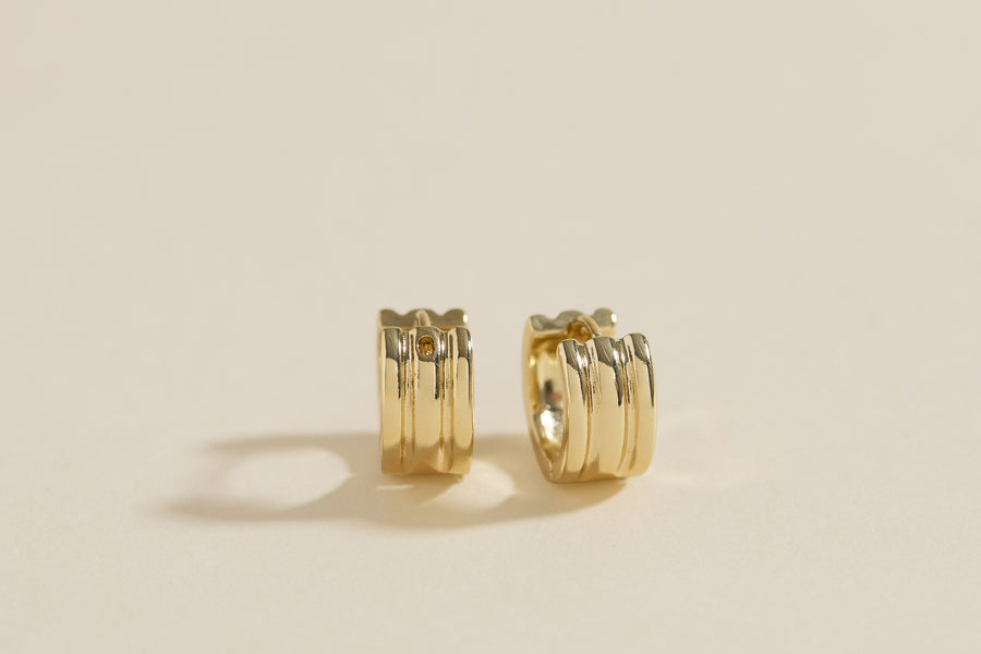 Gabriela mini hoops