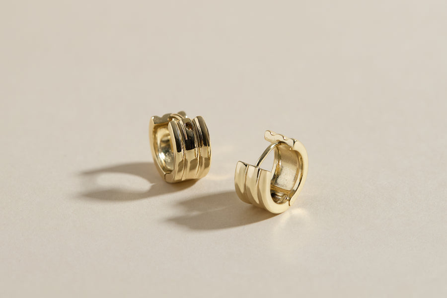 Gabriela mini hoops