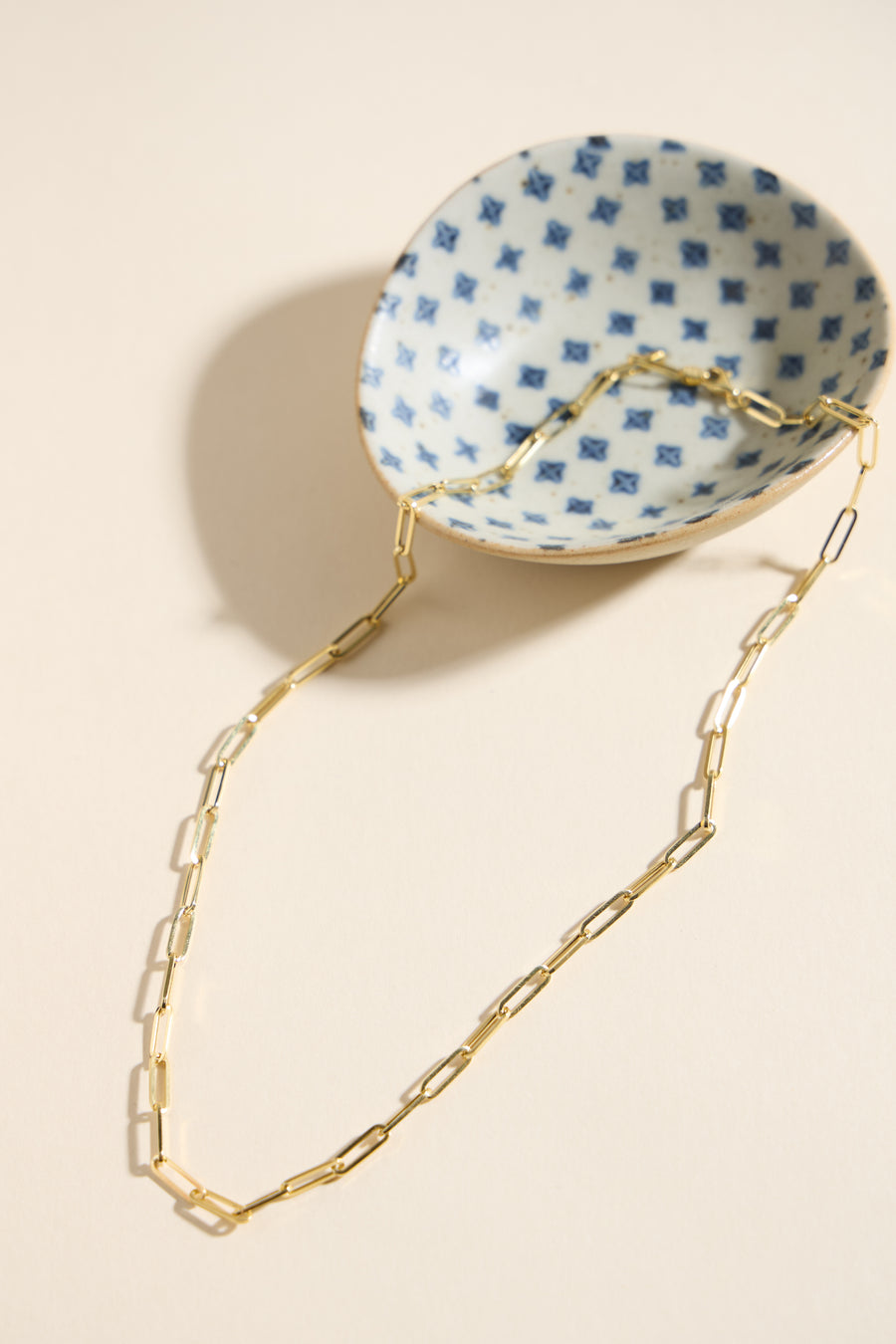 No.5 paperclip chain