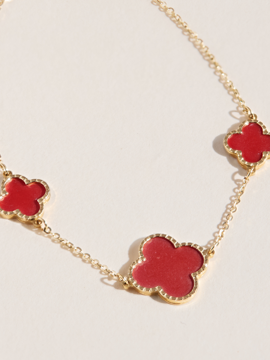 Bracelet Samantha avec trèfles rouges 