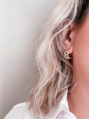 Romy buckel hoops