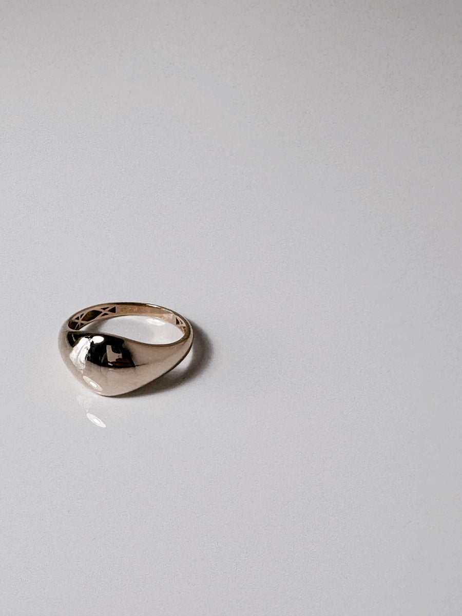 Bague dôme en or jaune Billie
