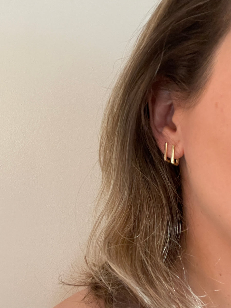 Boucles d'oreilles Christina huggies en or jaune