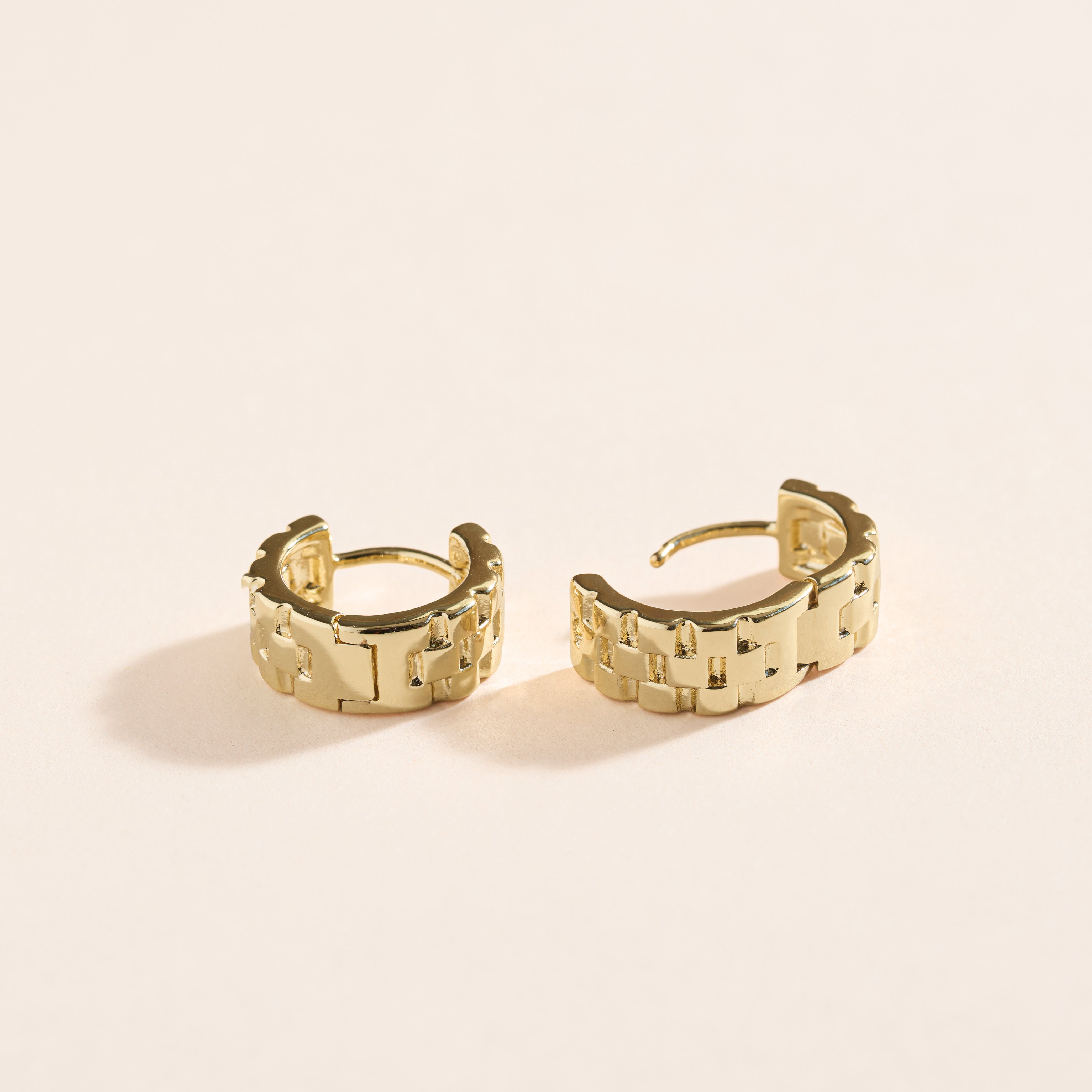 Victoria Textured Huggie Hoops